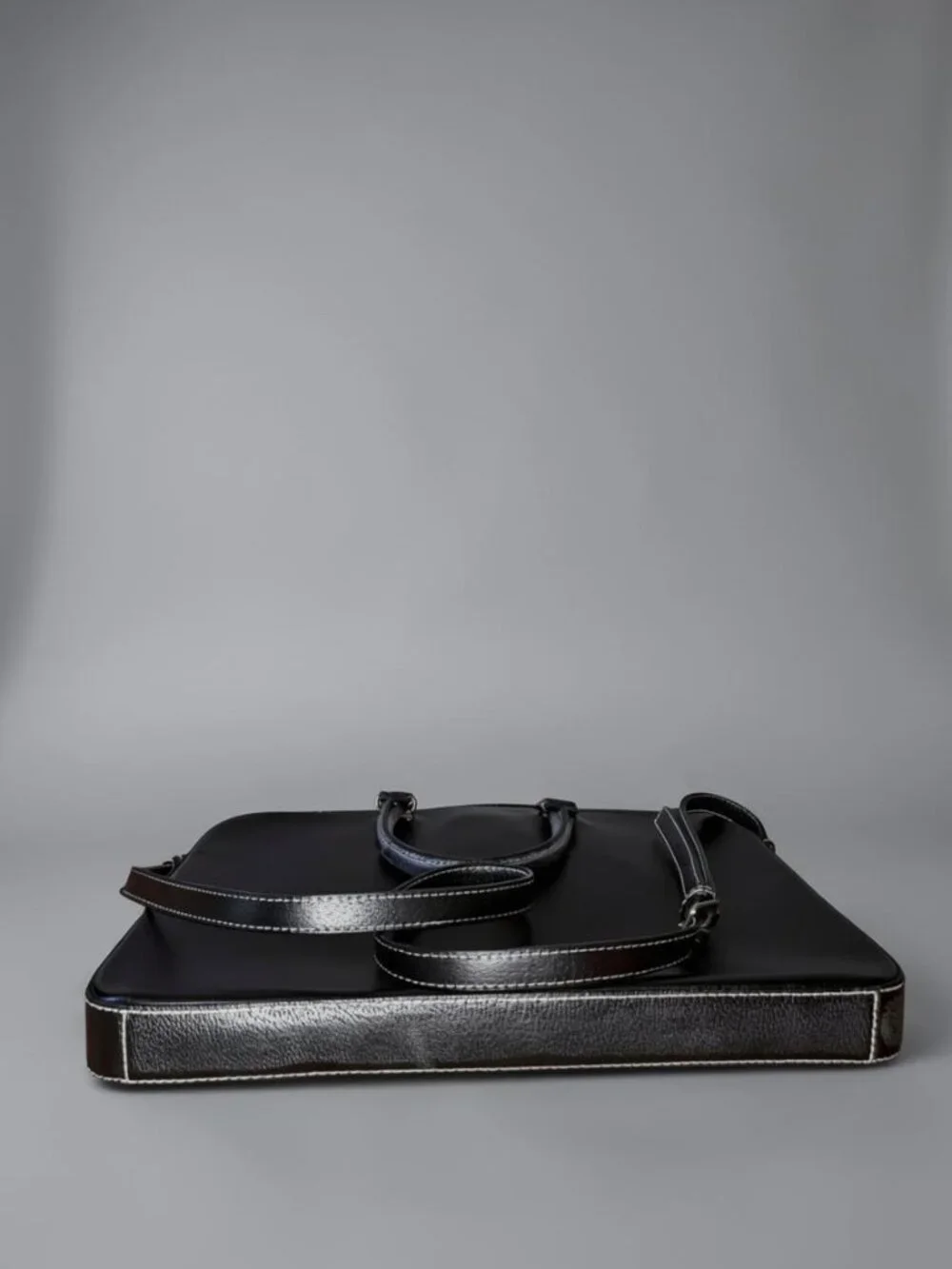 Kate Spade Wellesley Tanner Laptop Bag - Black (Style: WKRU1657)